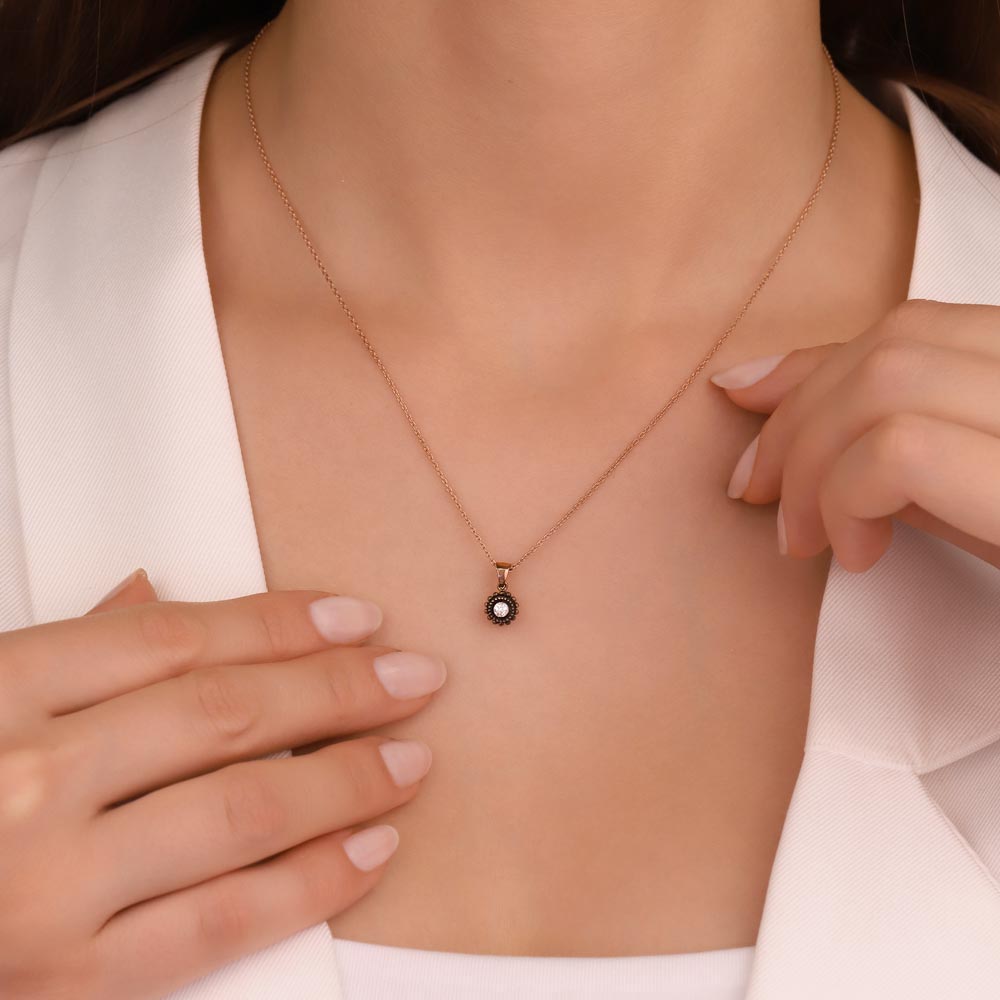 0,05 Karat Pırlanta Yuvarlak Taşlı Elmas Kolye - LP01533