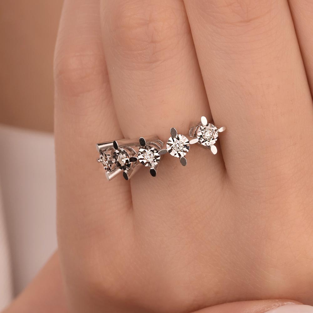 0.11 Karat Pırlantalı Beştaş Yüzük