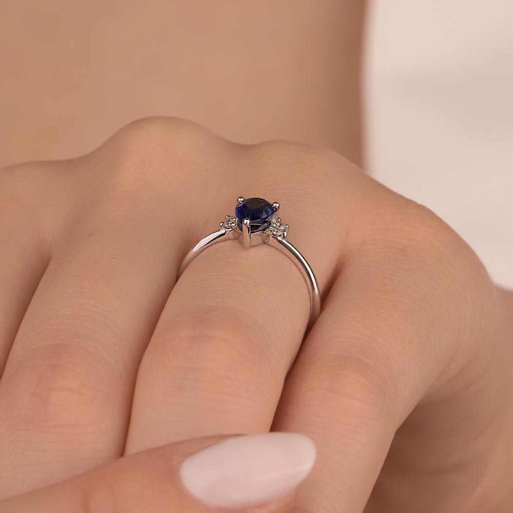 0.13 Karat Pırlanta Taşlı Safir Yüzük - LP02939