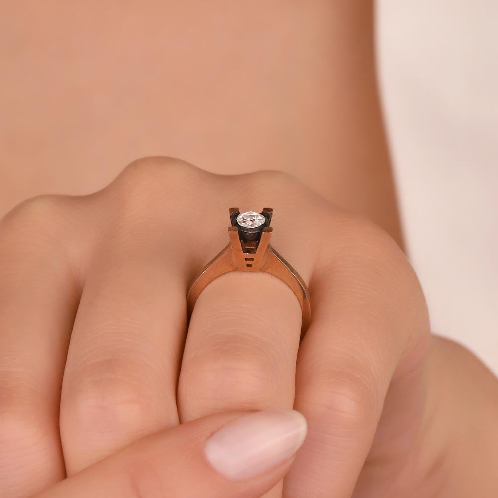 0,21 Karat Pırlantalı Tektaş Elmas Yüzük - LP00275