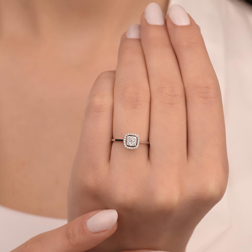 0.23 Karat Pırlanta Taşlı Coronet Yüzük - LP04828