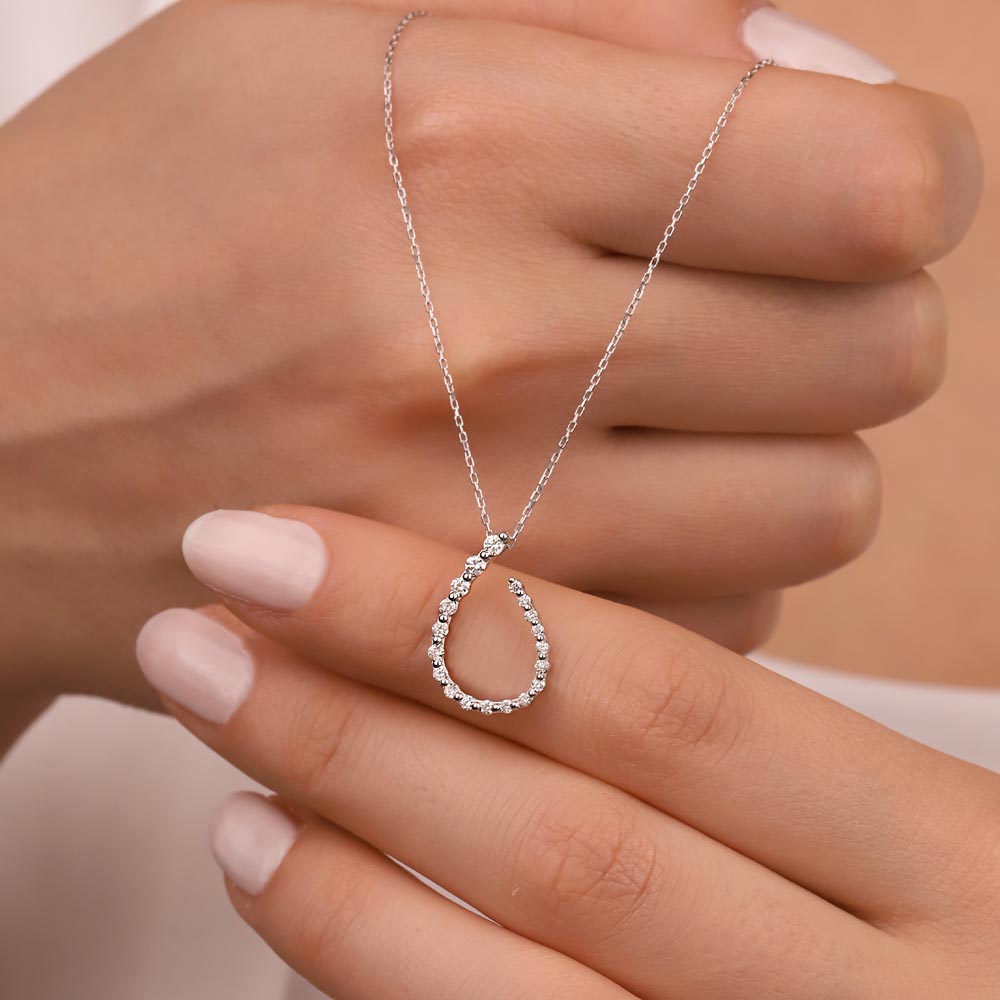 0,29 Karat Pırlanta Taşlı Kuyruklu Yıldız Kolye