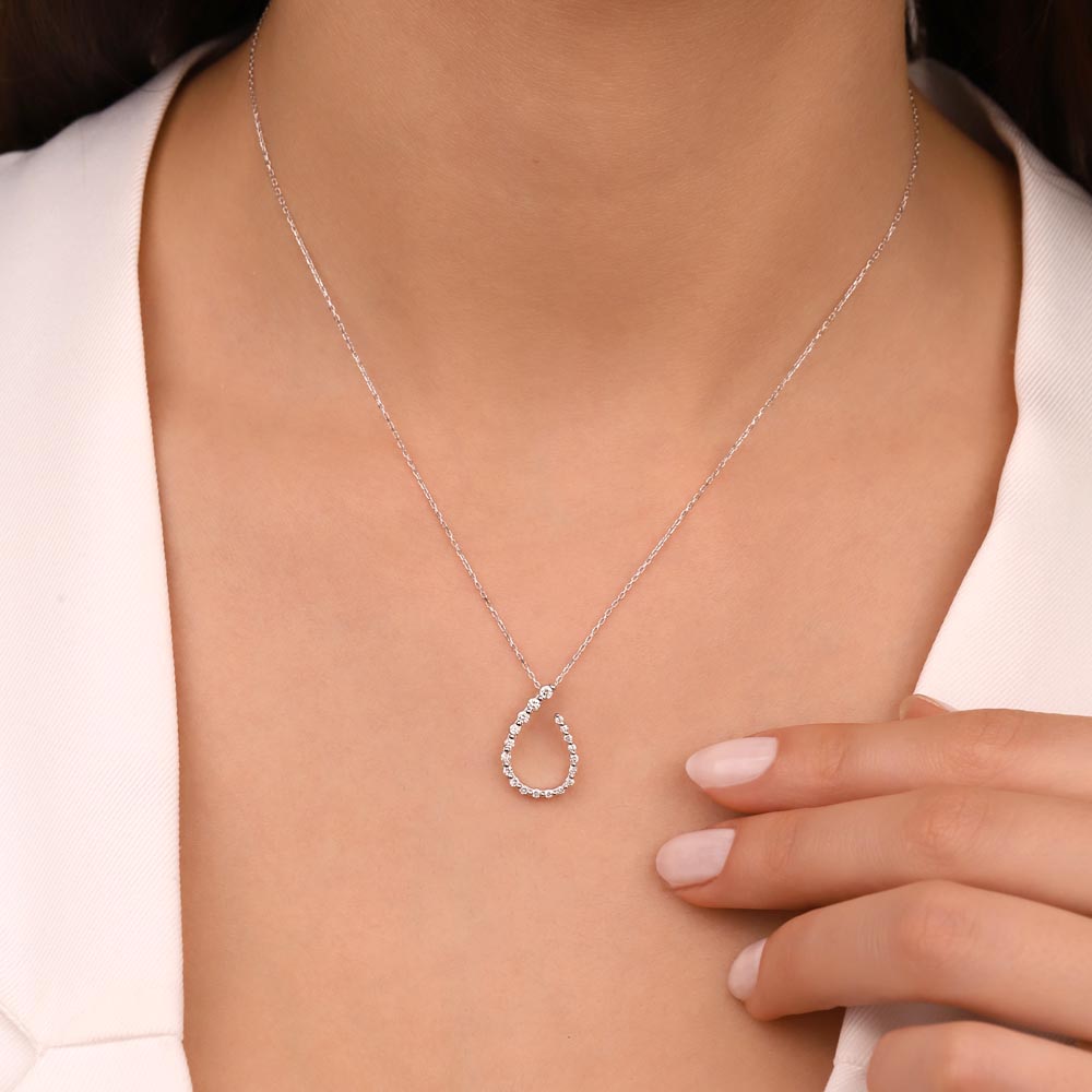 0,29 Karat Pırlanta Taşlı Kuyruklu Yıldız Kolye