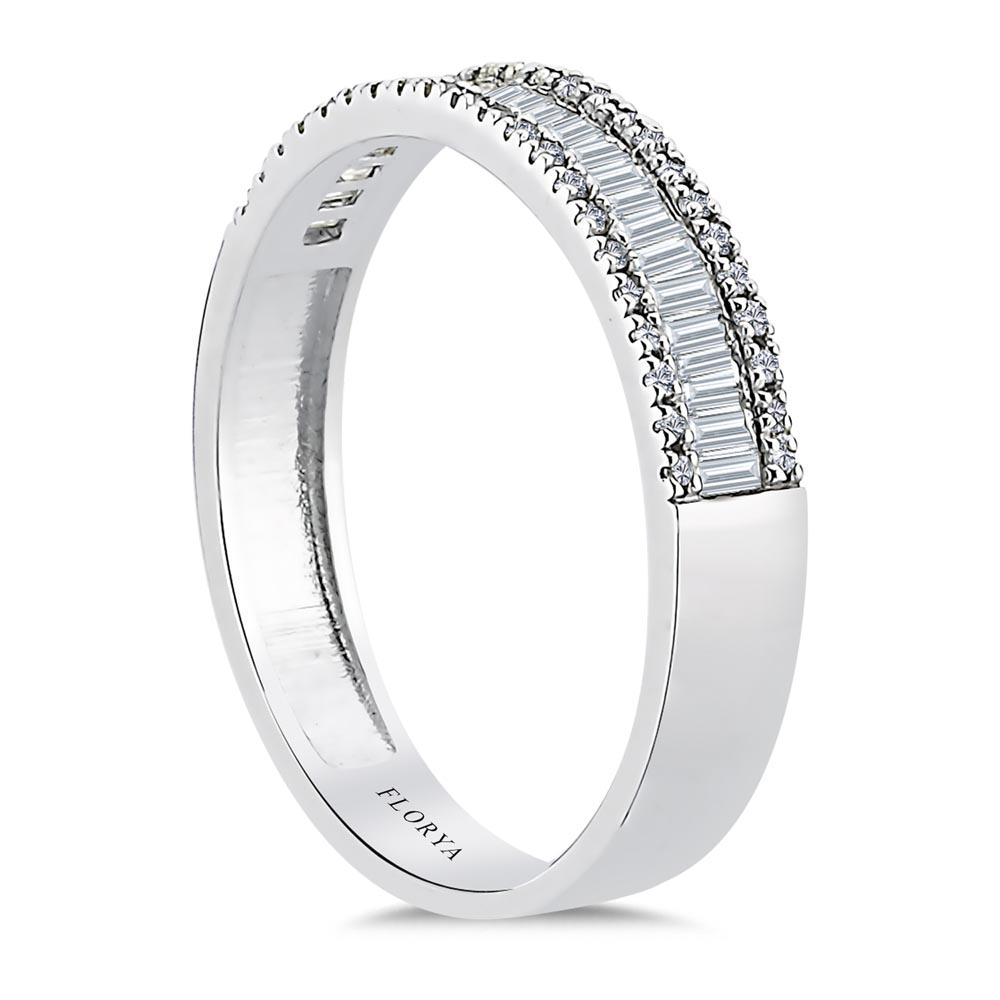 0,38 Karat Pırlanta Özel Tasarım Baget Yarımtur Yüzük - LP03598