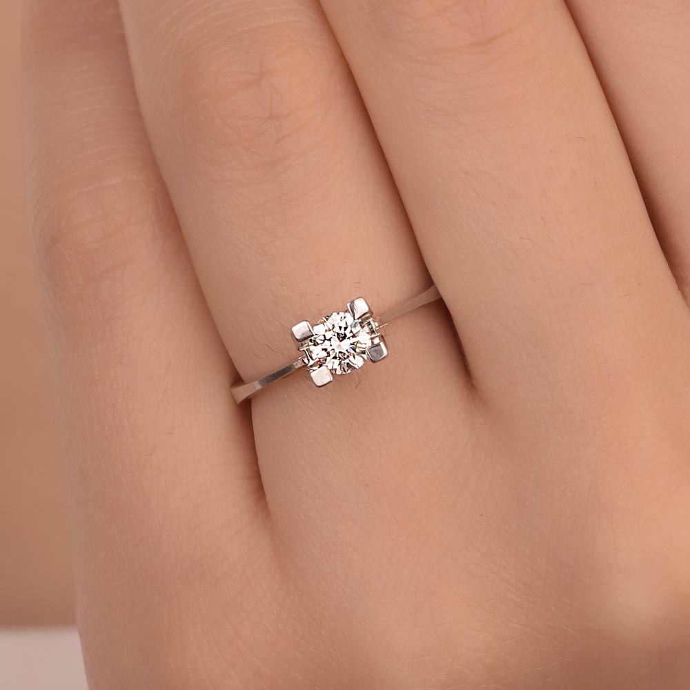 0.41 Karat Pırlantalı Tektaş Yüzük - LP04848