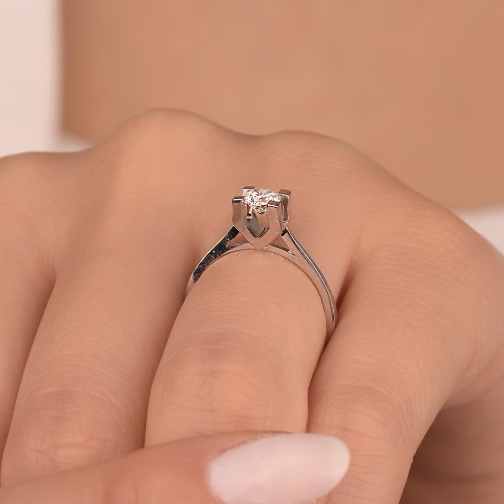 0.41 Karat Pırlantalı Tektaş Yüzük - LP04848