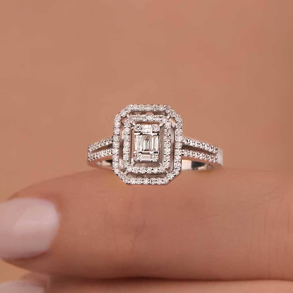 0,46 Karat Pırlanta Taşlı Baget Yüzük - LP05417