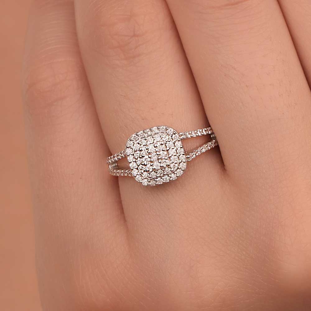 0,49 Karat Pırlanta Taşlı Coronet Yüzük - LP05353