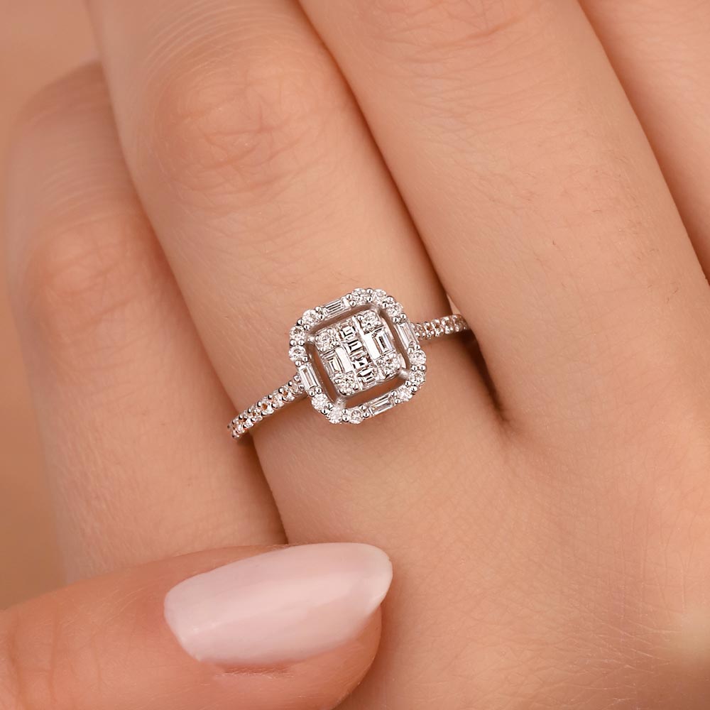 0,50 Karat Pırlanta Baget Yüzük - LP03540