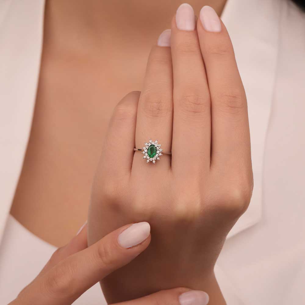 0,52 Karat Pırlanta Taşlı Zümrüt Yüzük - LP03508