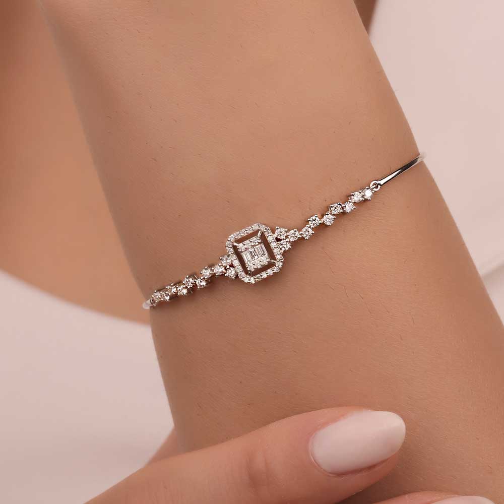 0,75 Karat Pırlanta Taşlı Baget Bileklik - LP05373