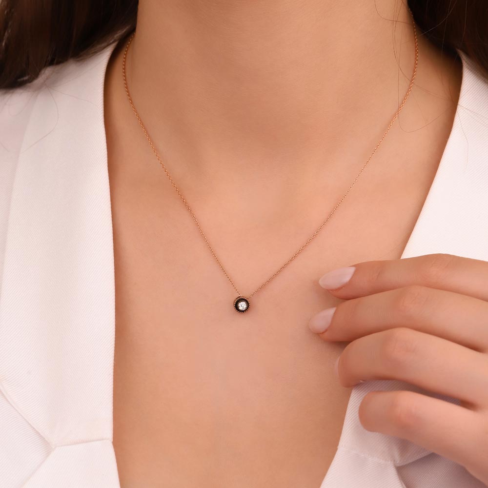 0,06 Karat Pırlanta Yuvarlak Taşlı Elmas Kolye - LP02853