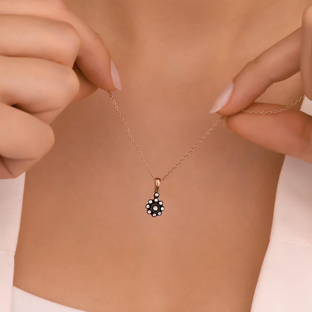 0,1 Karat Pırlanta Taşlı Elmas Kolye - LP04155