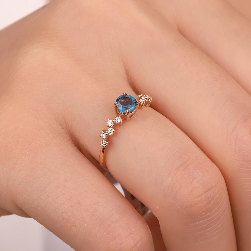 0,10 Karat Laboratuvar Pırlantalı Tektaş Kolye - FP03338