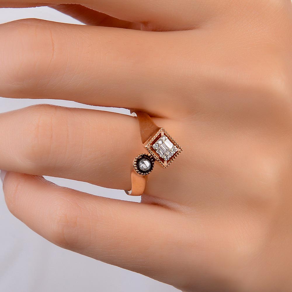 0,13 Karat Pırlanta Baget ve Elmas Yüzük - LP01597