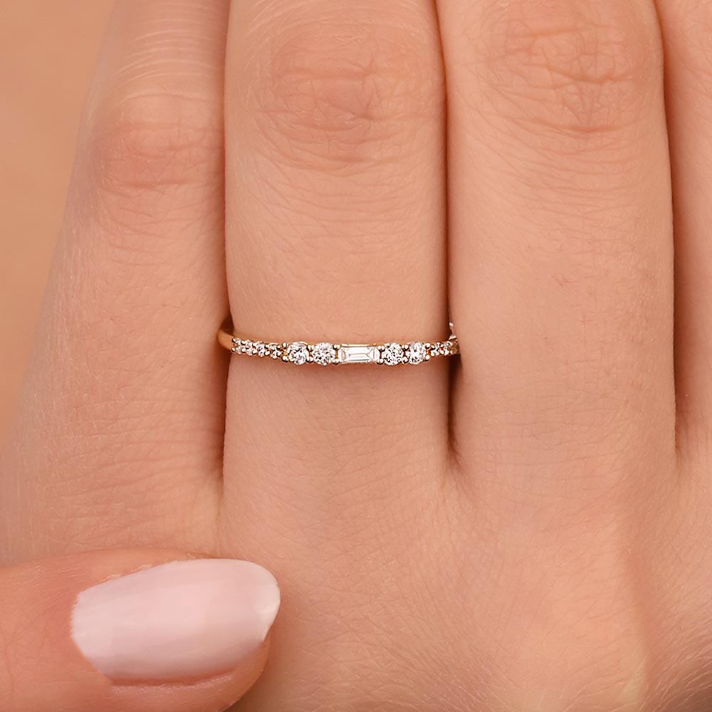 0.17 Karat Pırlanta Özel Tasarım Yarımtur Yüzük