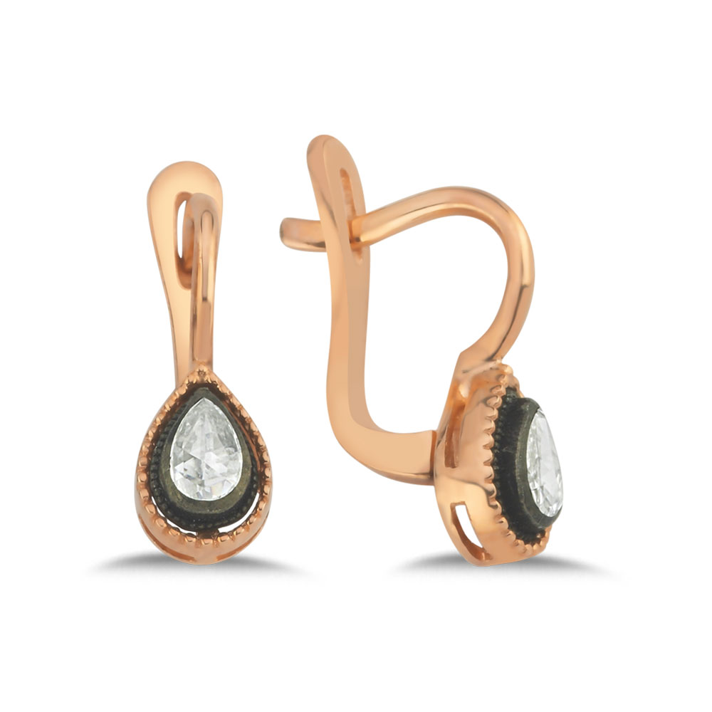 Elmas Küpeler 0.20 Karat Damla Form Elmas Küpe