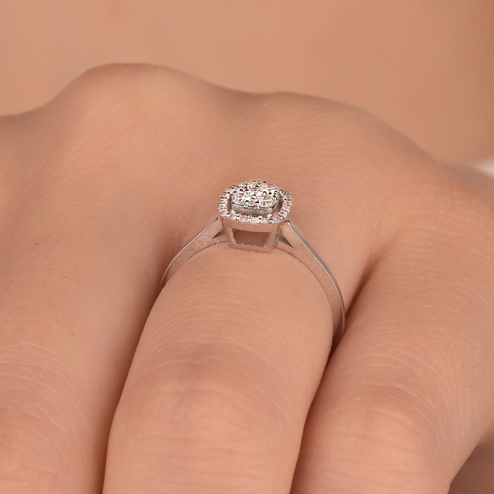 0.23 Karat Taşlı Coronet Pırlanta Yüzük - FP07885