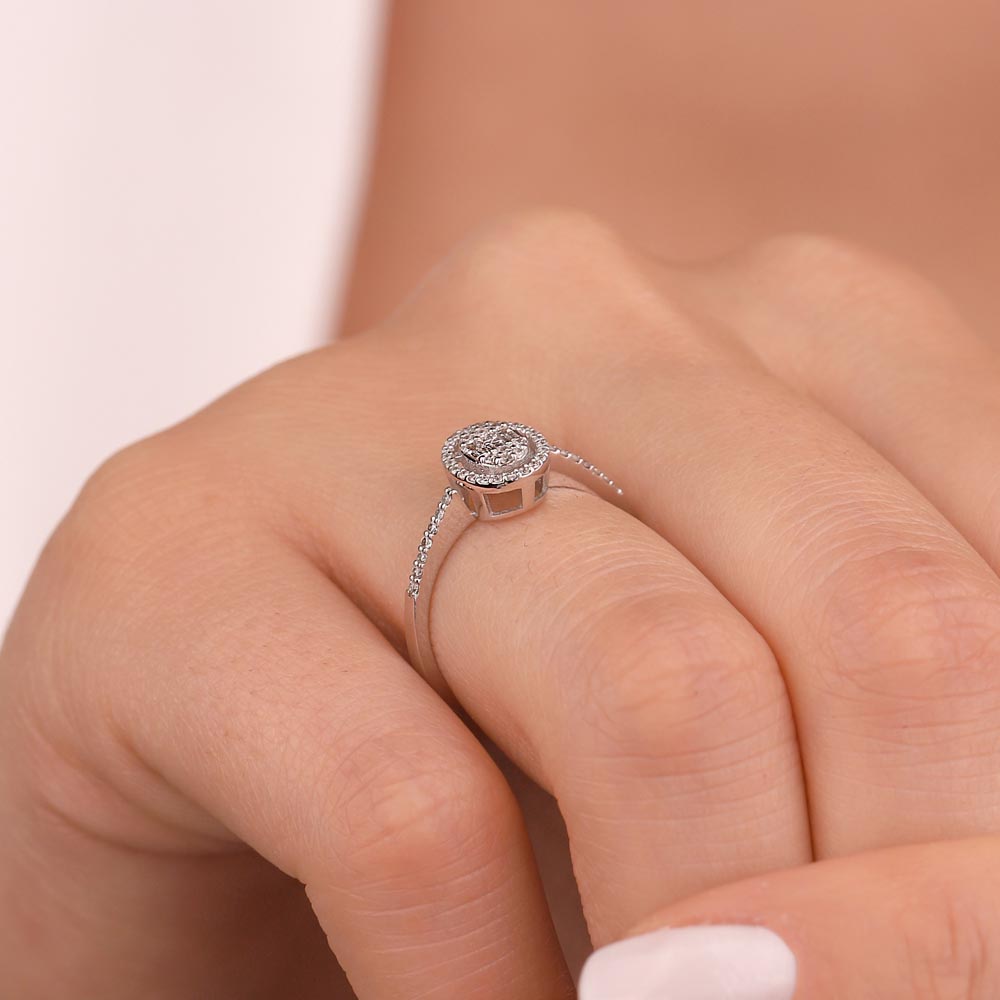 0.24 Karat Laboratuvar Pırlanta Oval Baget Yüzük - FP02896