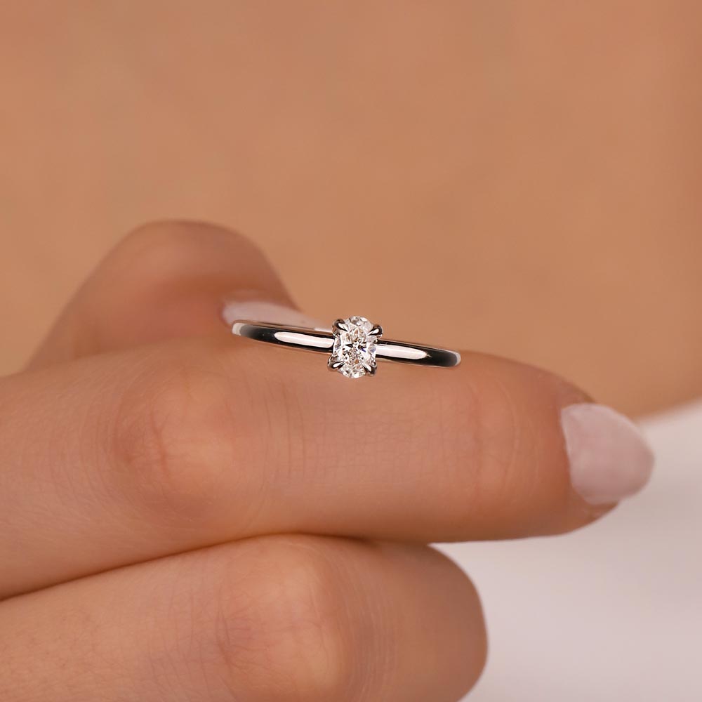 0.30 Karat Lab Pırlanta Oval Tiffany Tektaş Yüzük