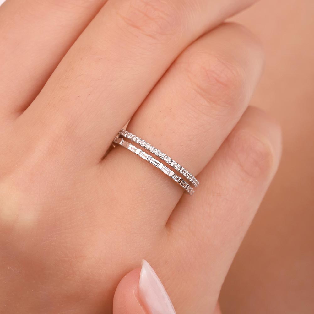 0.33 Karat Özel Tasarım Çift Sıra Baget Taşlı Yarımtur Pırlanta Yüzük