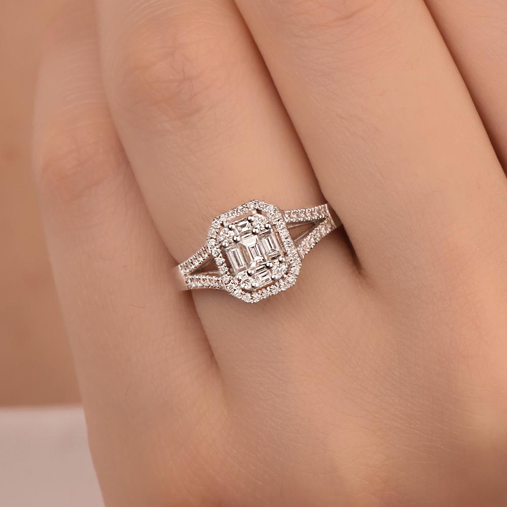 Baget Yüzükler 0.40 Karat Çift V Kollu Baget Pırlanta Yüzük