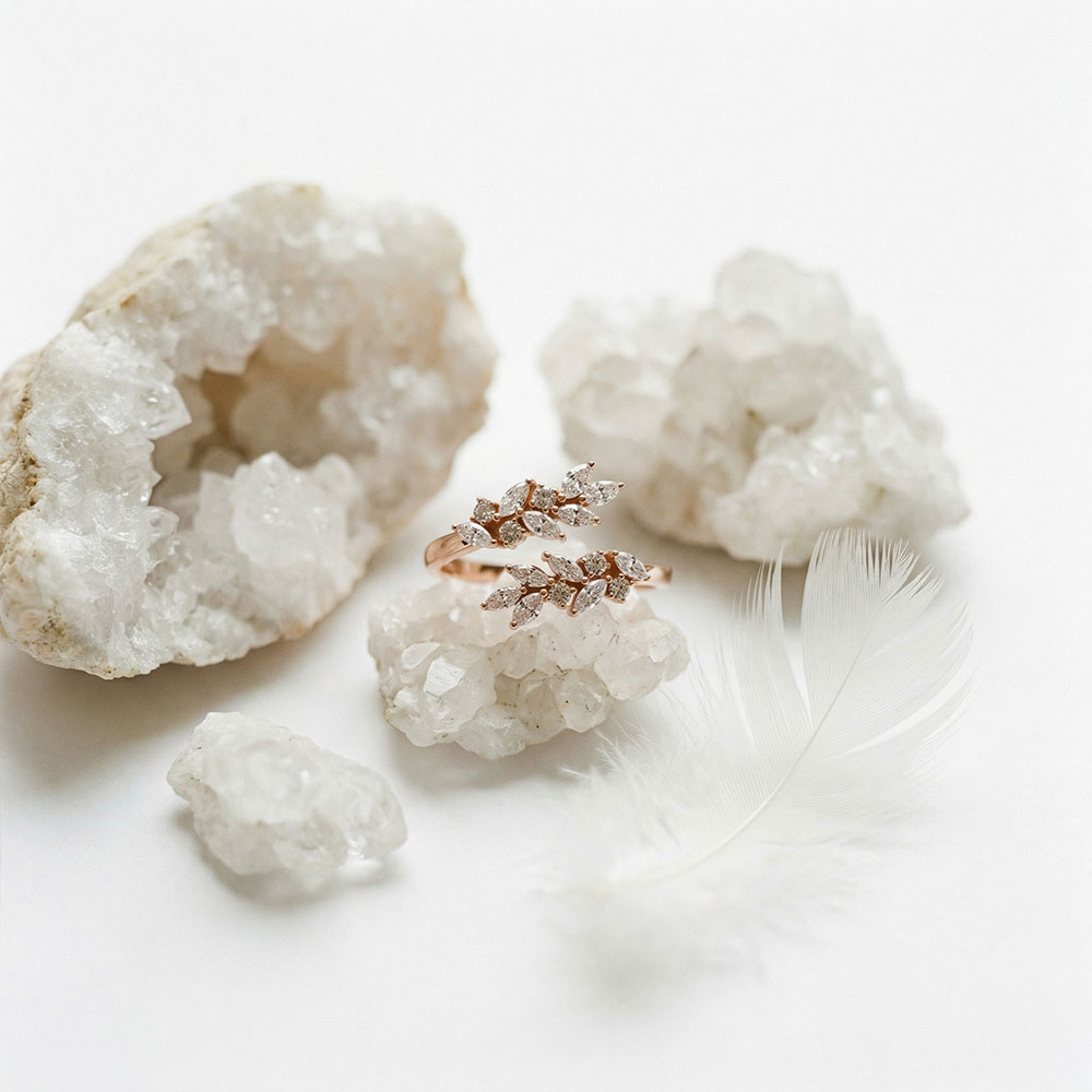 0,51 Karat Markiz Kesim Çiçek Dalı Tasarım Pırlanta Yüzük - FP06811