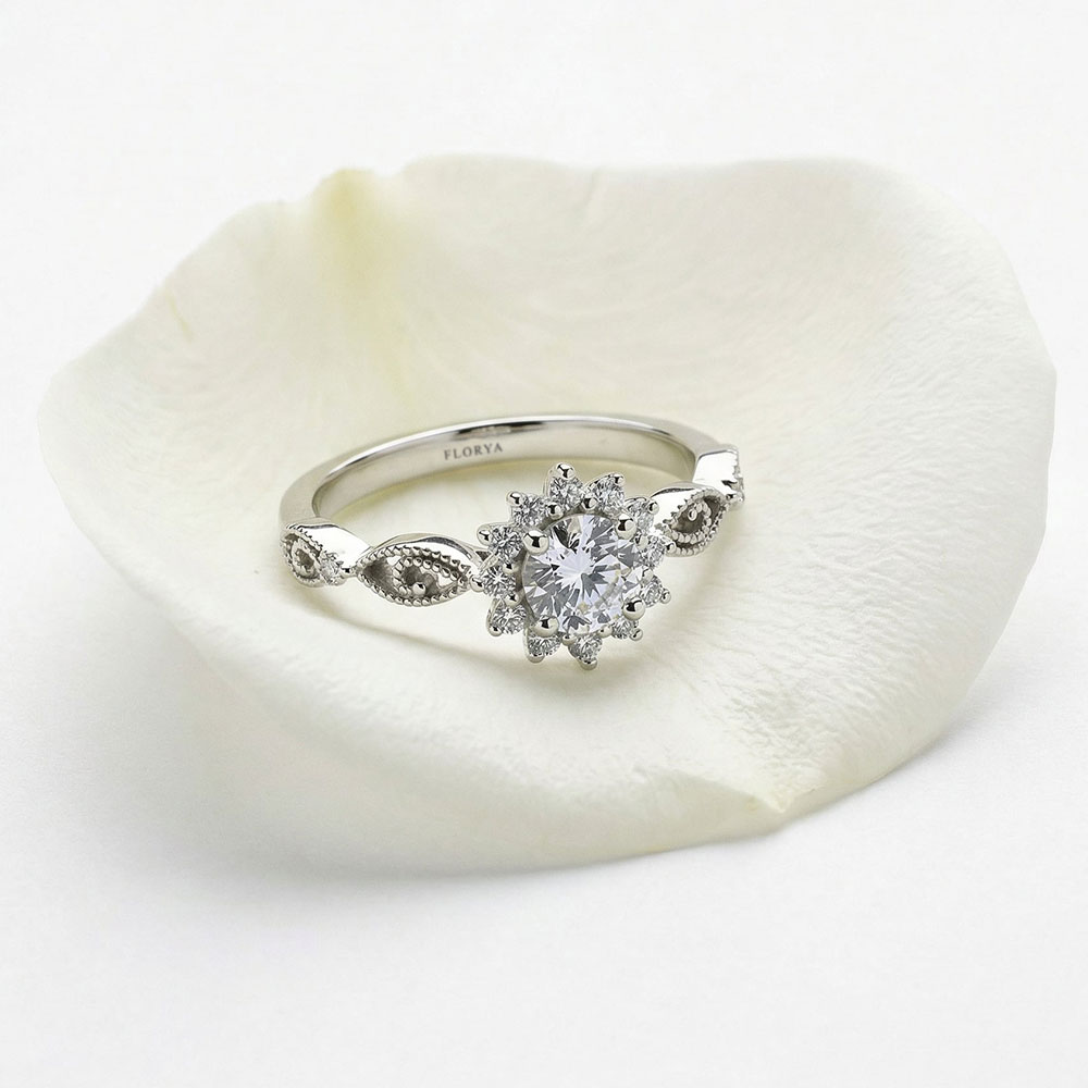 0.56 Karat Stellaré Tasarım Vintage Pırlanta Yüzük - FP07674