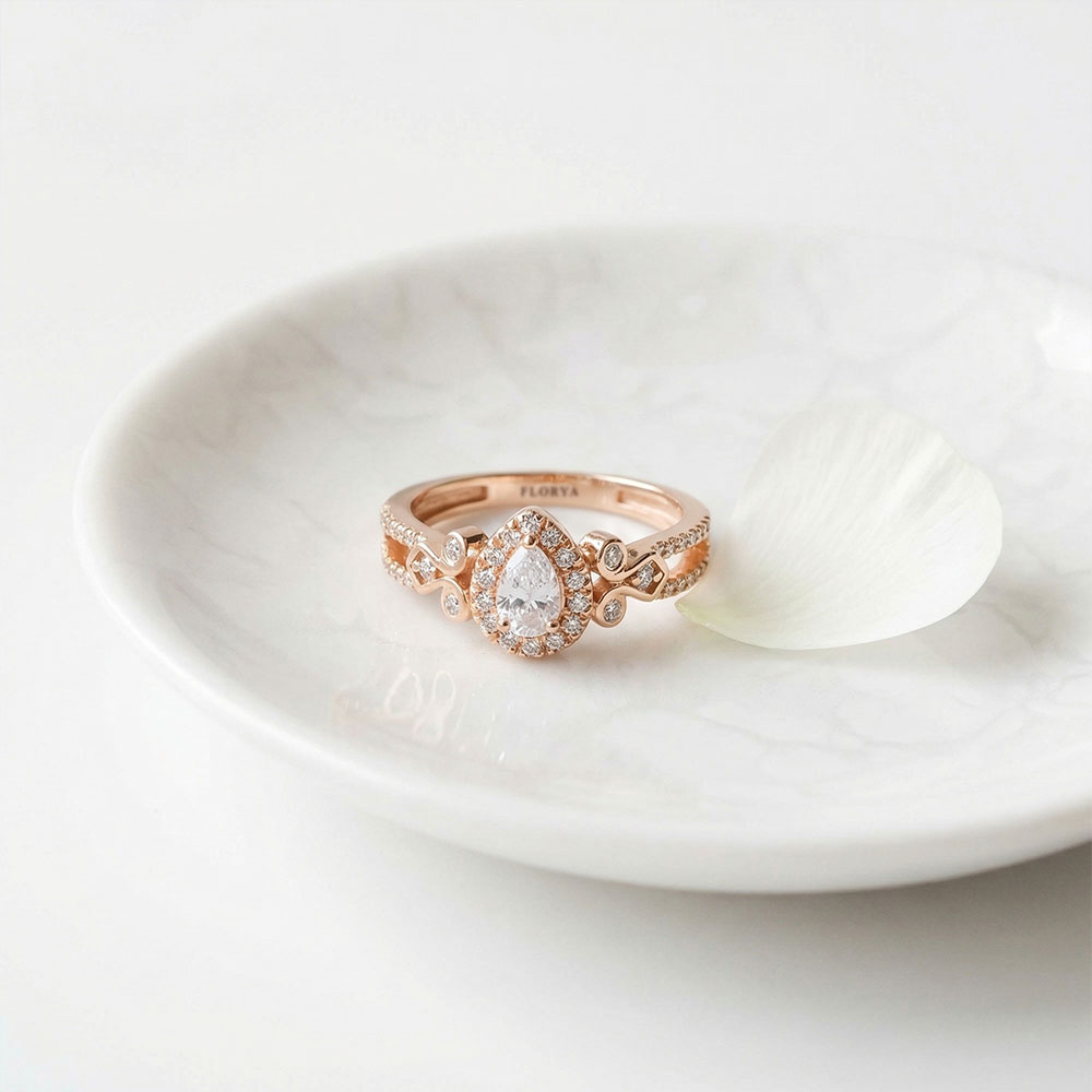 0.57 Karat Damla Vintage Pırlanta Yüzük - FP06090