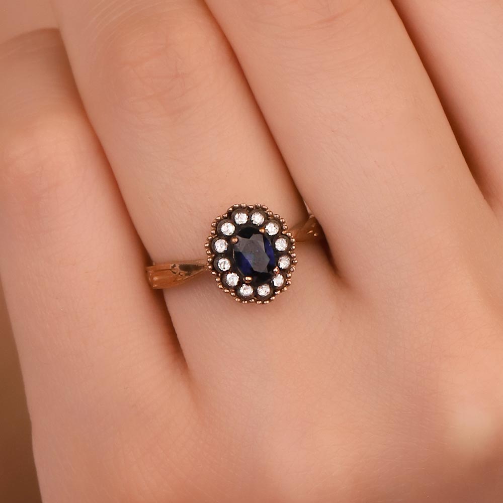 0,59 Karat Pırlantalı Oval Kesim Elmas Yüzük - LP02720
