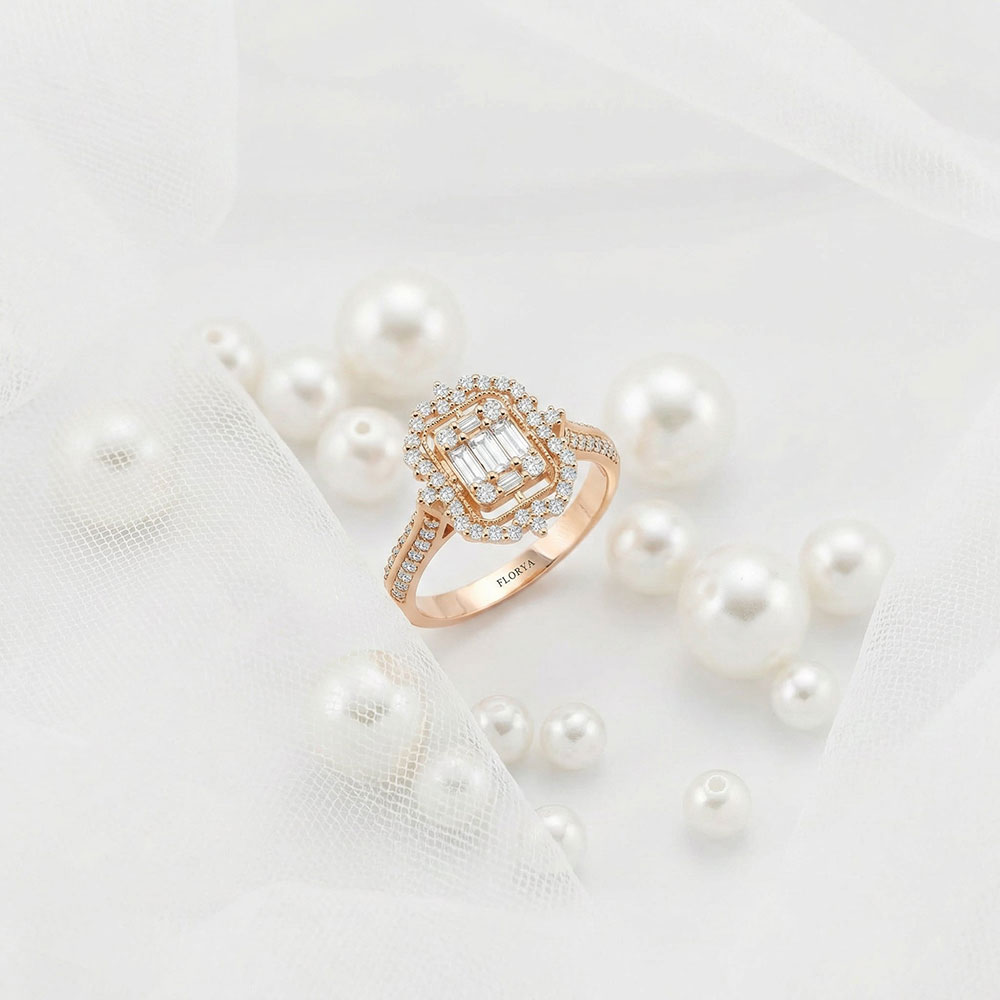 0.66 Karat Tasarım Baget Vintage Pırlanta Yüzük - FP05694