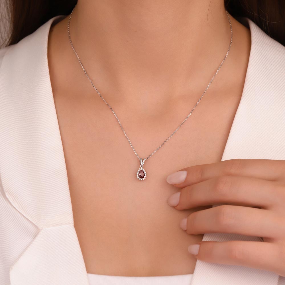 0,75 Karat Laboratuvar Pırlantalı Yakut Taşlı Kolye - FP03822