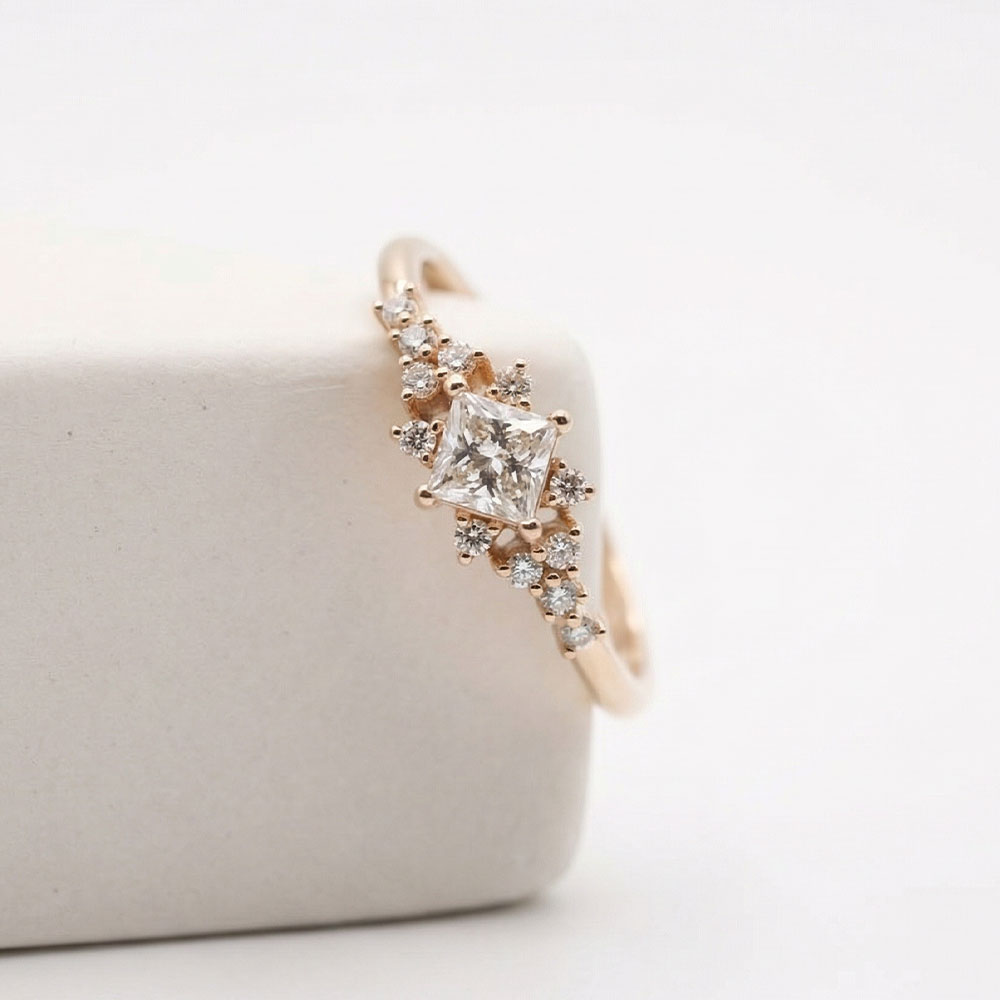 0.76 Karat Prenses Kesim Vintage Pırlanta Yüzük - FP13288