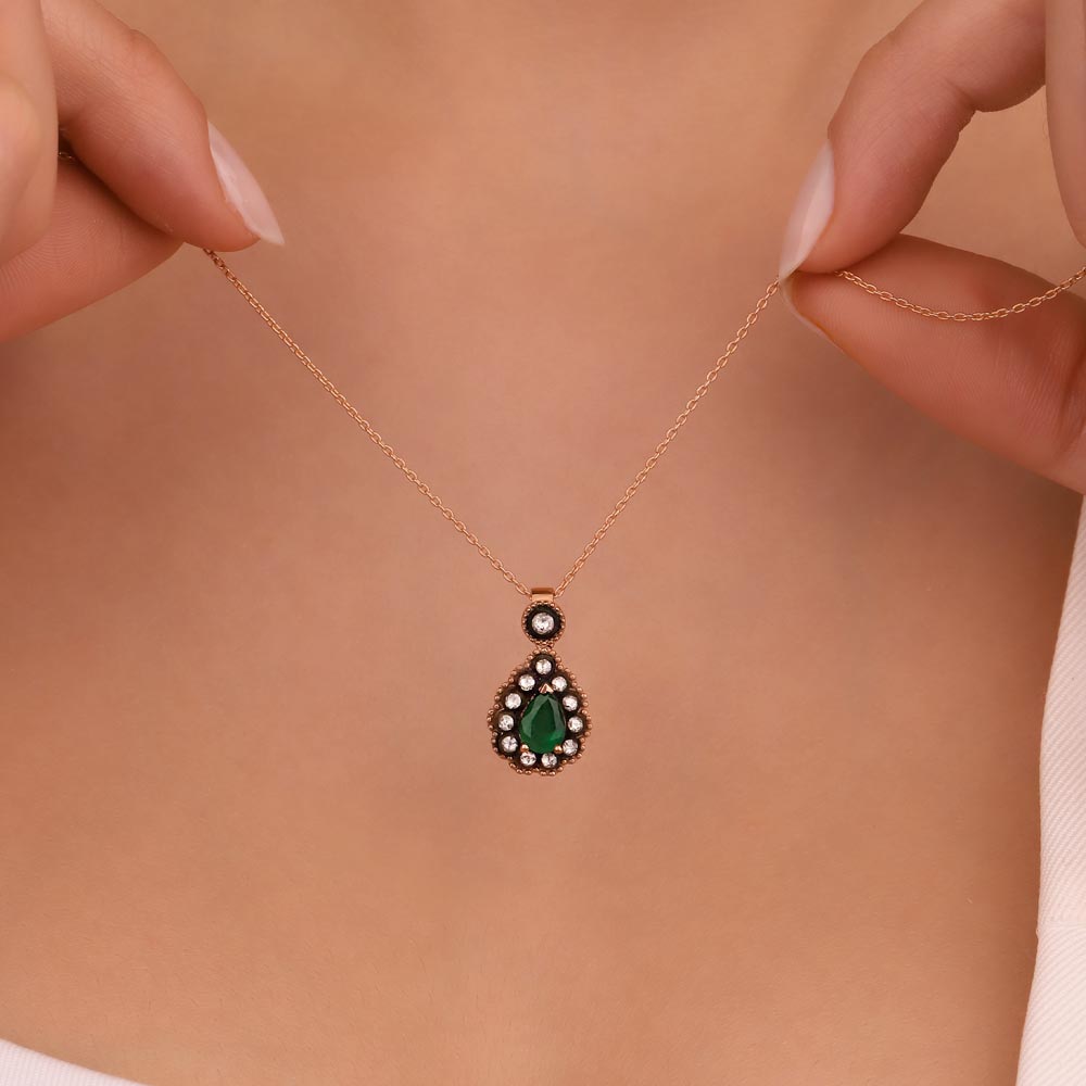 0,84 Karat Pırlanta Taşlı Damla Kesim Elmas Kolye - LP03681