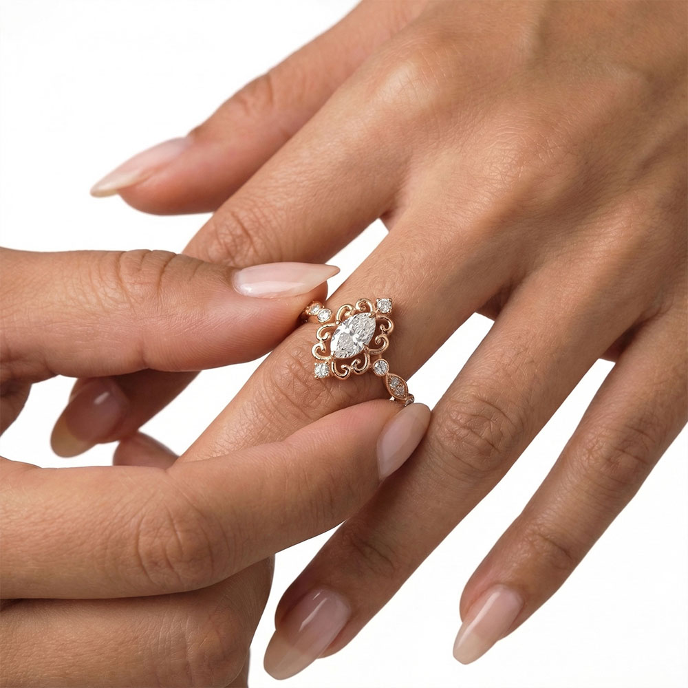 0,85 Karat Oval Pırlanta Charmée Vintage Tasarım Yüzük - FP07925