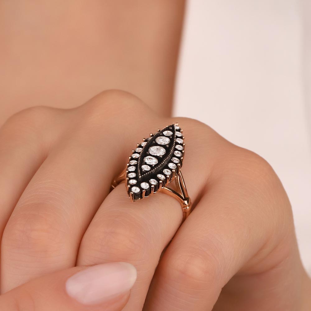 0.86 Karat Mekik Elmas Yüzük - FP02902