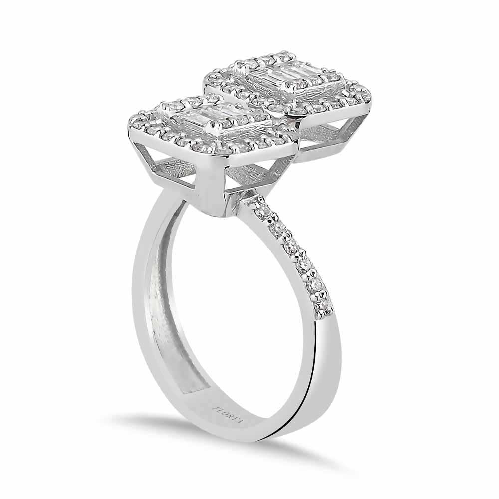 0.90 Karat Özel Tasarım Baget Pırlanta Yüzük - FP05738