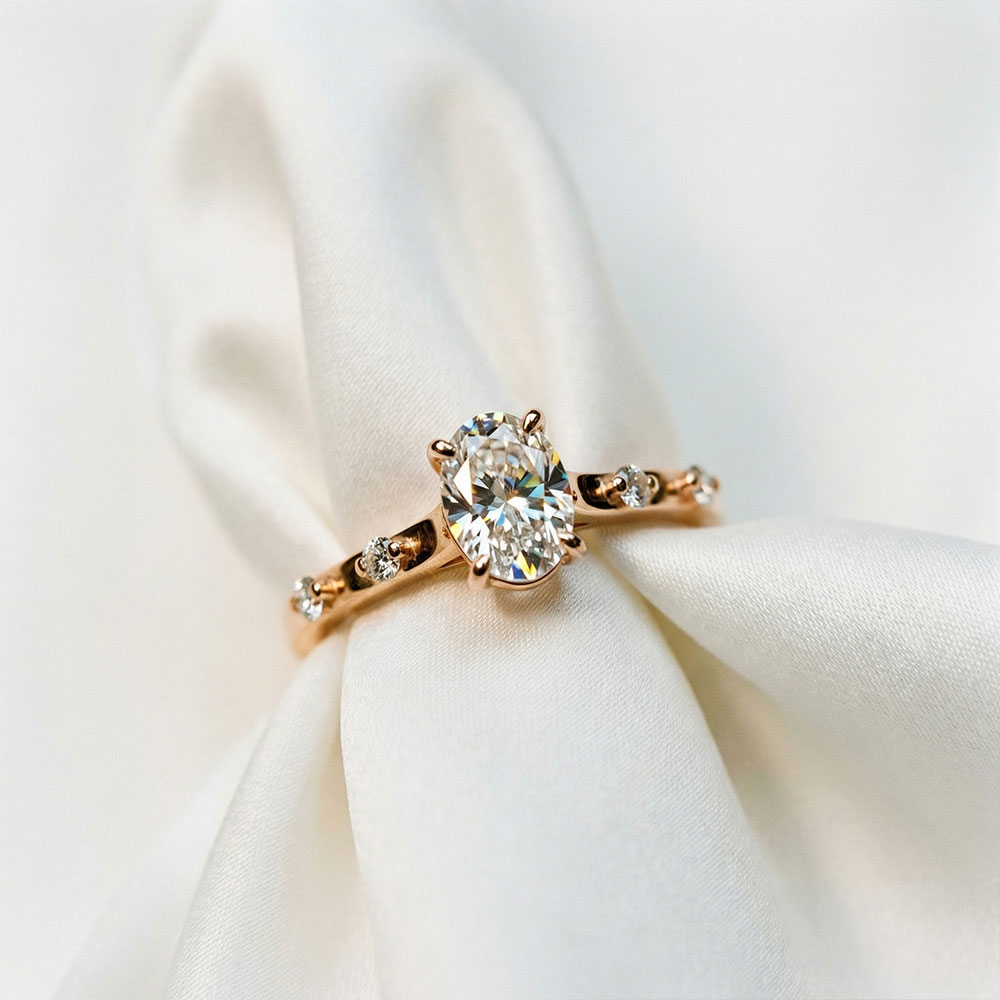 0,90 Karat Pırlanta Ve Beyaz Topaz Vintage Yüzük - FP13362