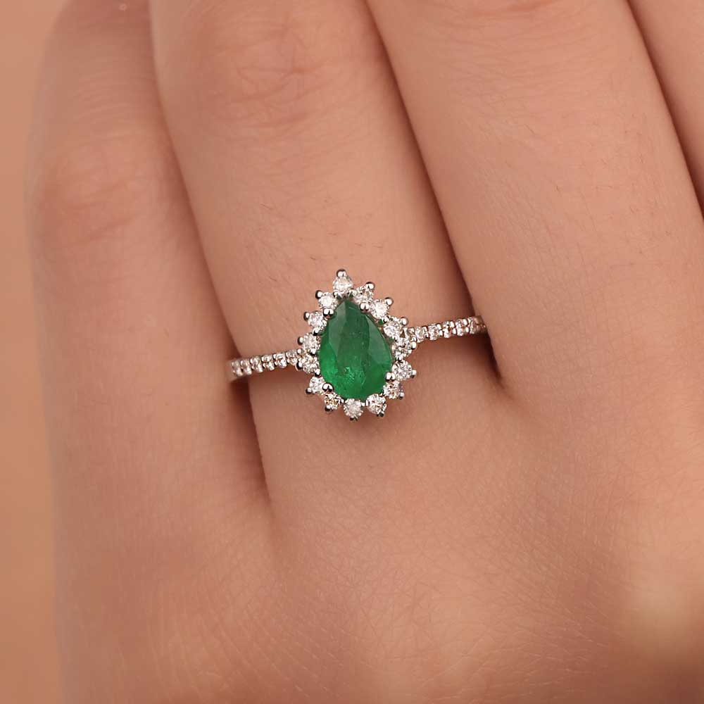 0,95 Karat Laboratuvar Pırlanta Jasmine Zümrüt Yüzük - FP10286
