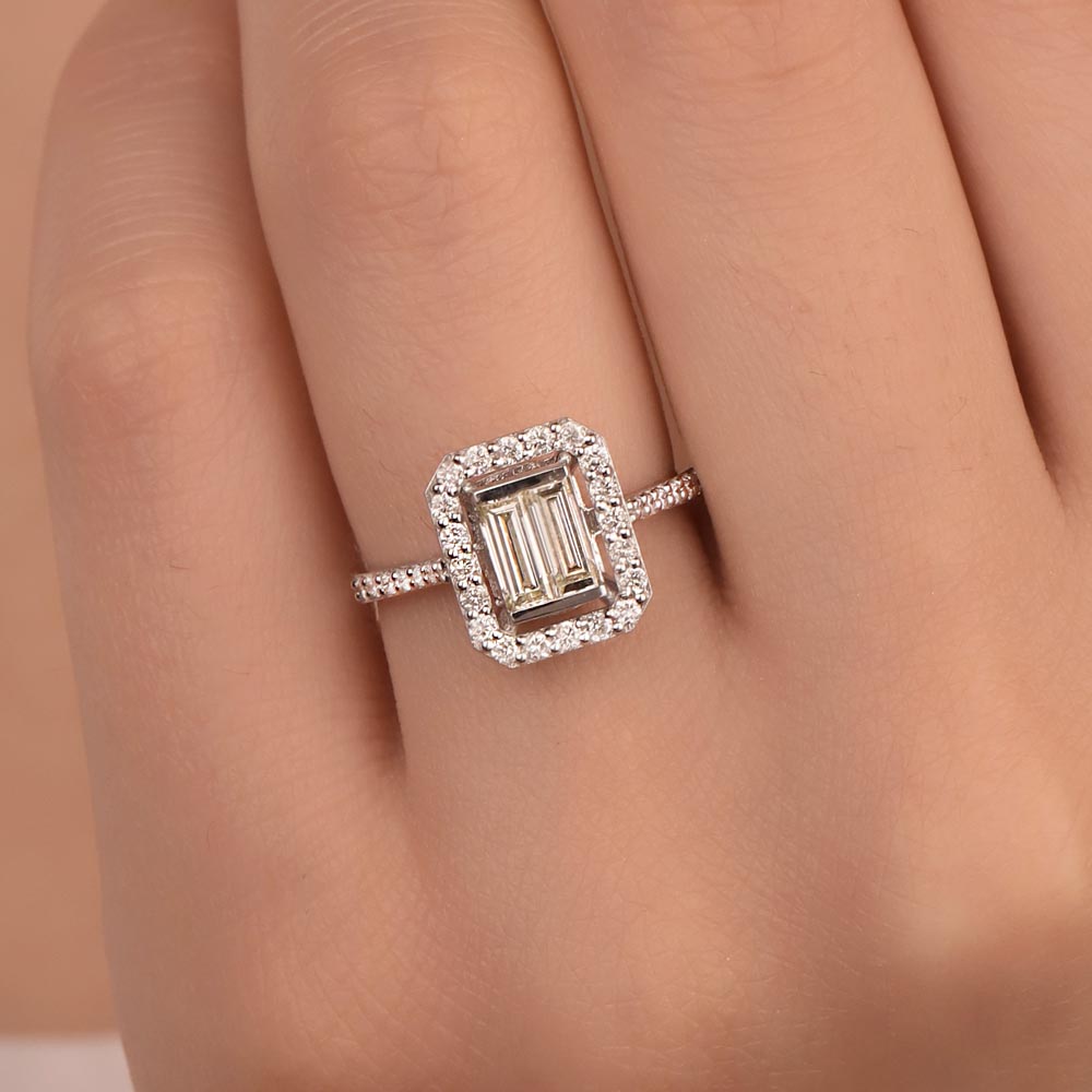 1.01 Karat Pırlantalı baget Taşlı Yüzük - LP04948