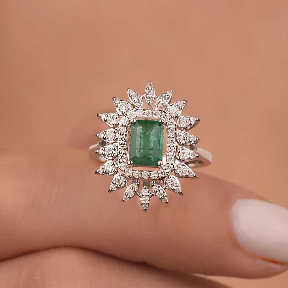 1,55 Karat Pırlantalı Zümrüt Yaşlı Oktagon Yüzük - LP05194