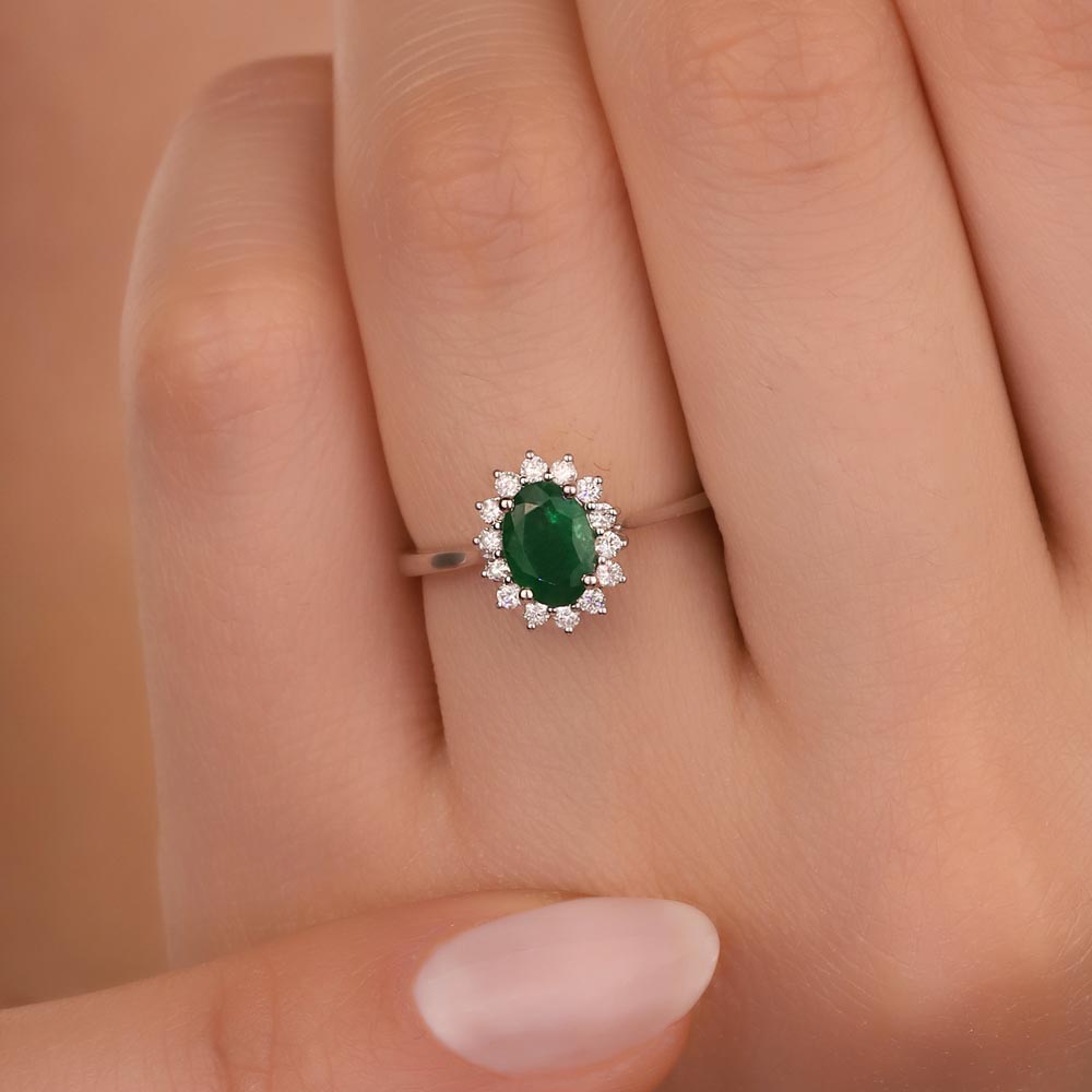 1.00 Karat Oval Kesim Anturaj Jasmine Zümrüt Pırlanta Yüzük - FP10050