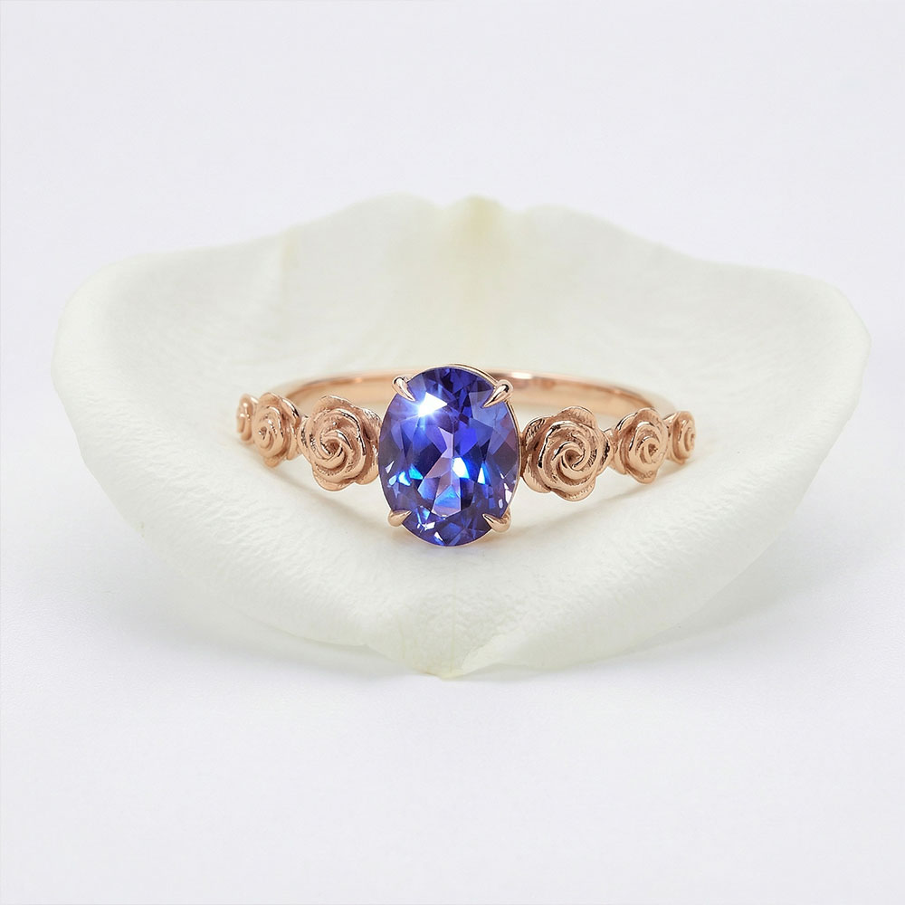 1.02 Karat Oval Kesim Alexandrite Çiçekli Tasarım Vintage Yüzük - FP08132