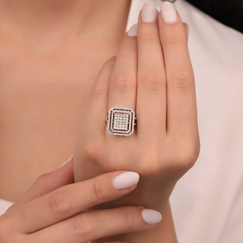 1.08 Karat Mega Baget Coronet Pırlanta Yüzük - FP05334