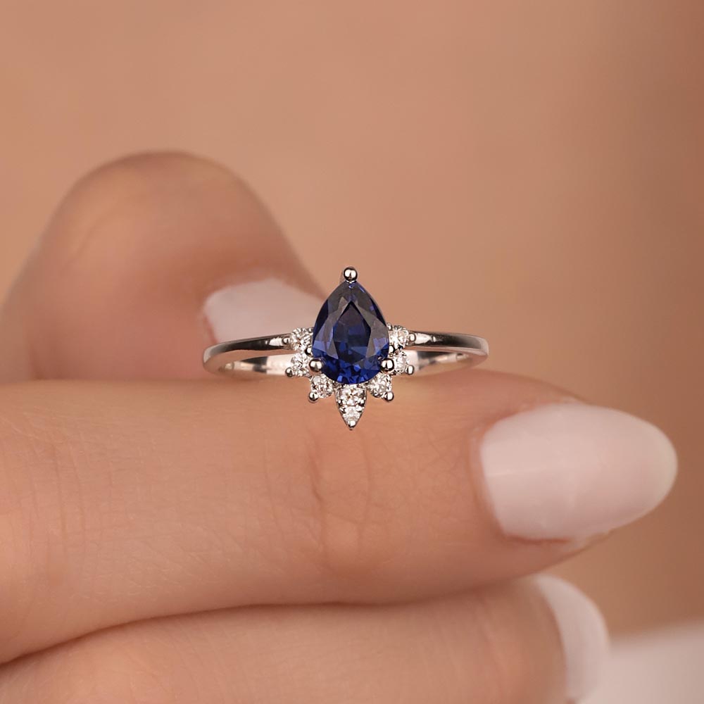 1.26 Karat Damla Royale Safir Pırlanta Yüzük - FP02939
