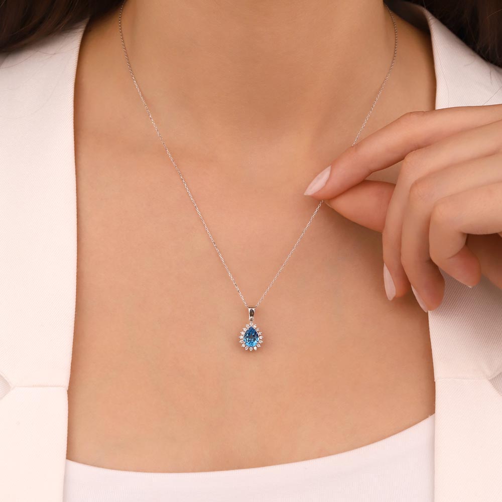 1.40 Karat Lab Pırlanta Damla London Blue Topaz Kolye
