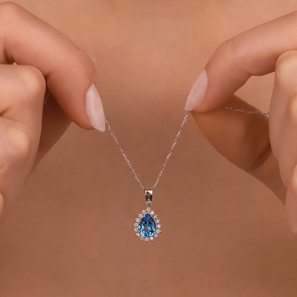 1.40 Karat Lab Pırlanta Damla London Blue Topaz Kolye