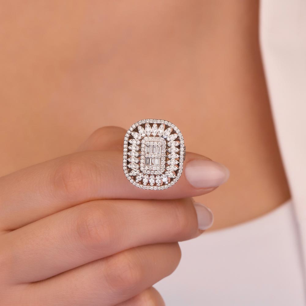 1,55 Karat Laboratuvar Pırlantalı Baget Taşlı Yüzük - FP02281