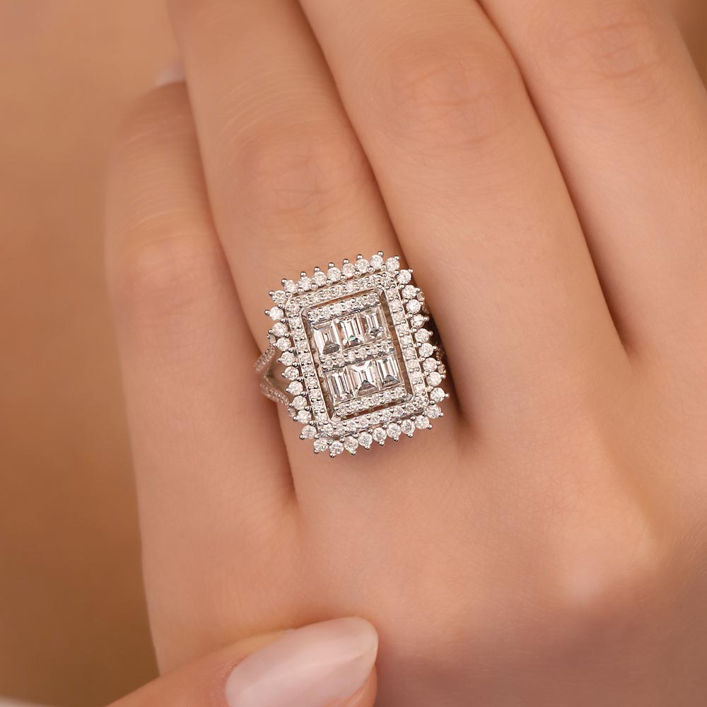 1,95 Karat Lab Pırlantalı Baget Taşlı Yüzük