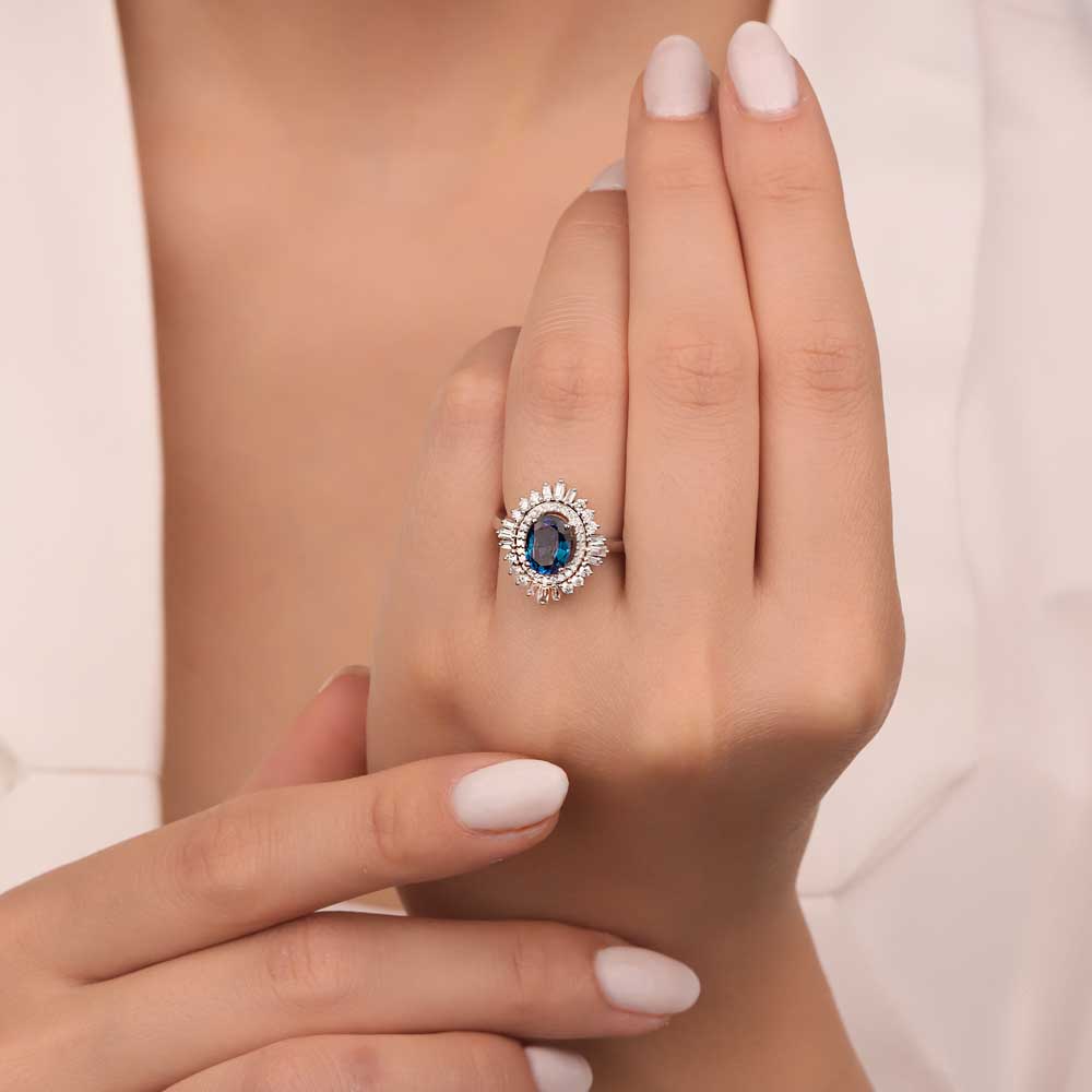 2,1 Karat Pırlantalı Safir Taşlı Oval Yüzük - LP05195